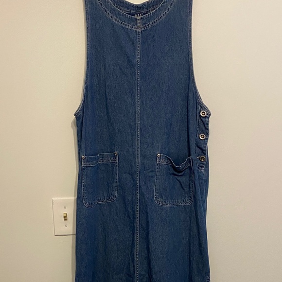 D.P.S New York Dresses & Skirts - Denim Sleeveless Dress with Pockets, splits on both sides, nice shape
